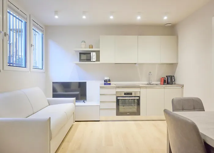 Retreats Fiera Apartment Milan