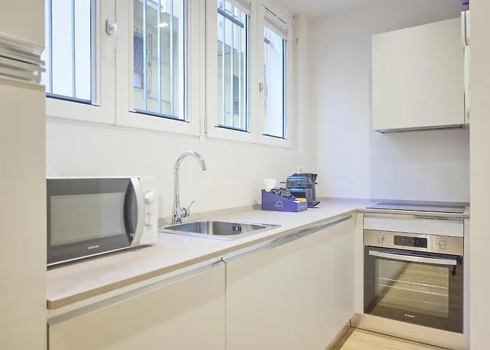 Retreats Fiera Apartment Milan